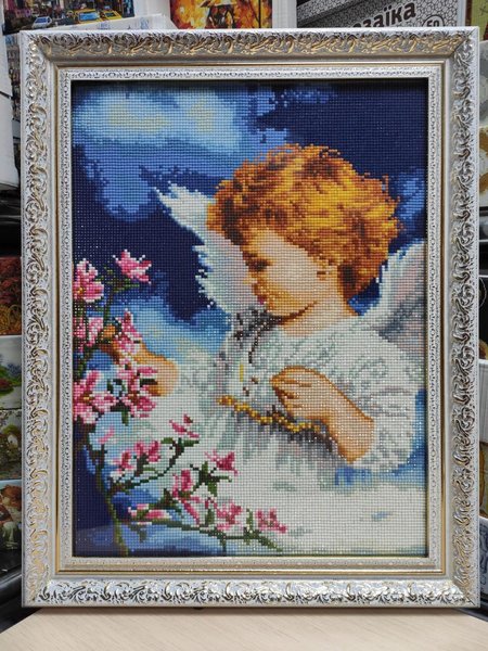 Купити Алмазна мозаїка 30х40 Ангелочок дівчинка ST428  в Україні
